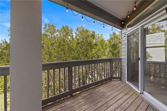 1003 High Dunes Quay Apt 206, Hampton, VA 23664
