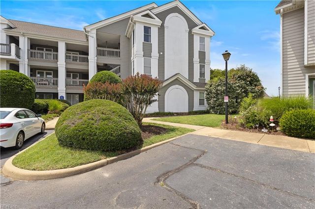 1003 High Dunes Quay Apt 206, Hampton, VA 23664