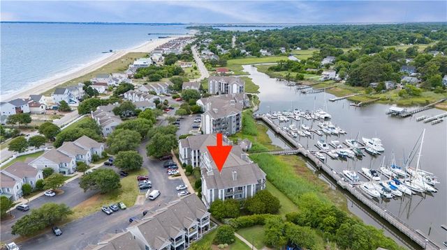 1003 High Dunes Quay Apt 206, Hampton, VA 23664