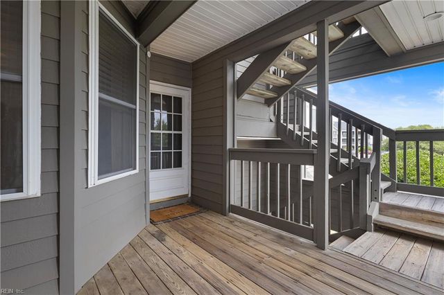1003 High Dunes Quay Apt 206, Hampton, VA 23664