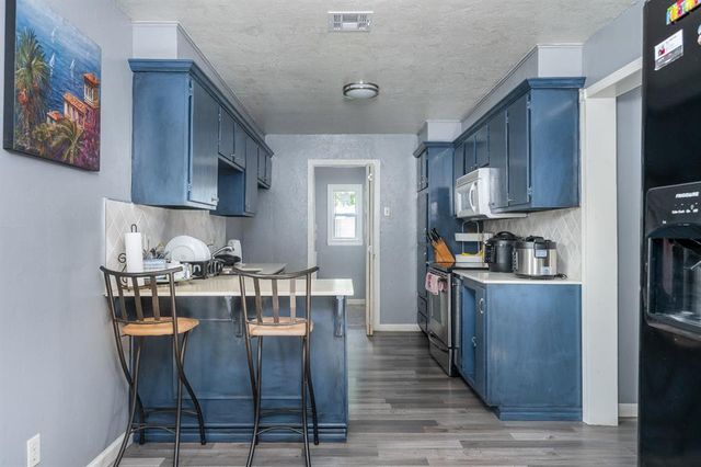 2443 SW 28th Street, Oklahoma City, OK 73108