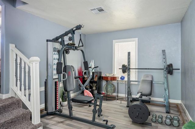 2443 SW 28th Street, Oklahoma City, OK 73108