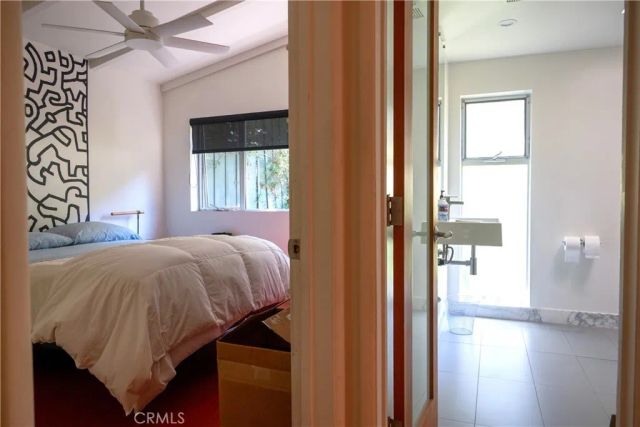 15515 Del Gado Drive, Sherman Oaks, CA 91403