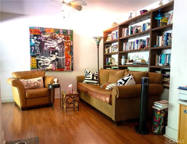15515 Del Gado Drive, Sherman Oaks, CA 91403