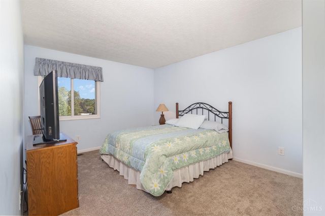 6712 Hummingbird Drive, Deerfield Twp., OH 45040
