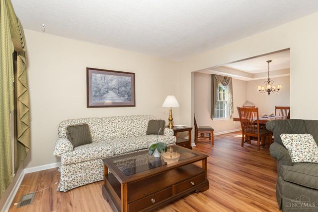 6712 Hummingbird Drive, Deerfield Twp., OH 45040