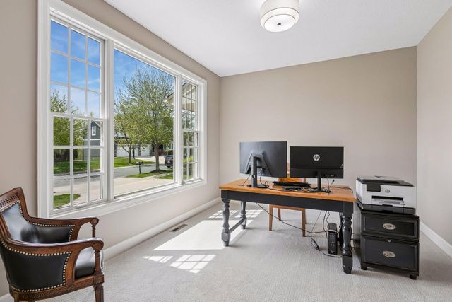 4610 Bluebell Trail N, Medina, MN 55340