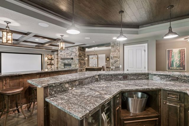 4610 Bluebell Trail N, Medina, MN 55340