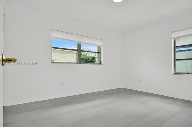 3045 SW 124th Ct, Miami, FL 33175