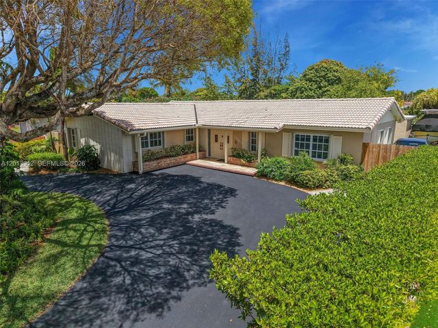 3045 SW 124th Ct, Miami, FL 33175