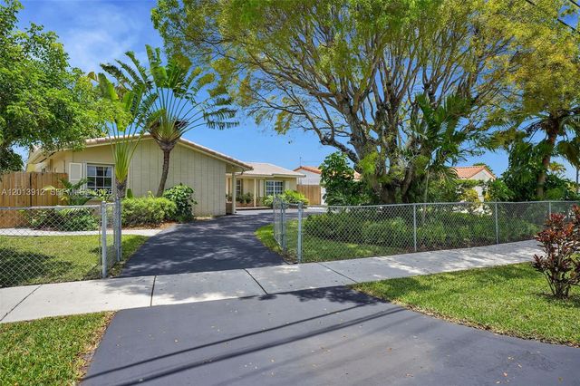 3045 SW 124th Ct, Miami, FL 33175