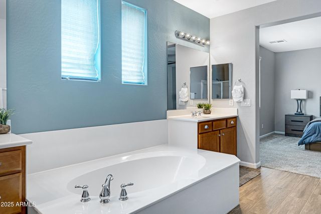 15366 W BLOOMFIELD Road, Surprise, AZ 85379