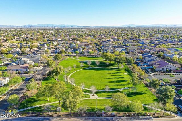 15366 W BLOOMFIELD Road, Surprise, AZ 85379