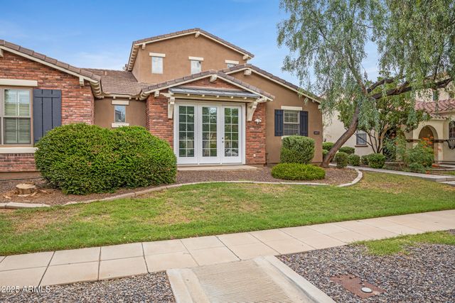15366 W BLOOMFIELD Road, Surprise, AZ 85379