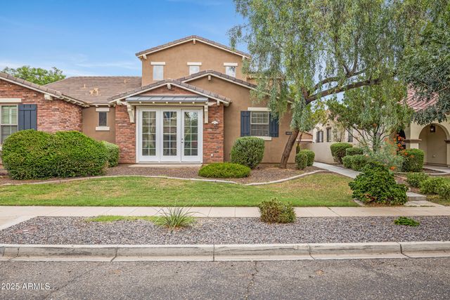 15366 W BLOOMFIELD Road, Surprise, AZ 85379