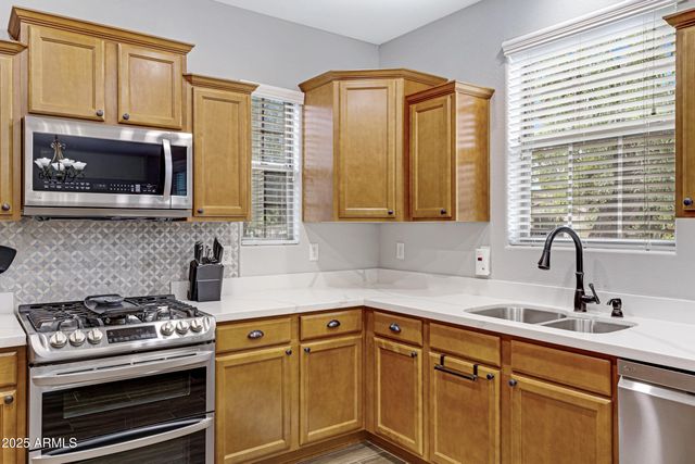 15366 W BLOOMFIELD Road, Surprise, AZ 85379