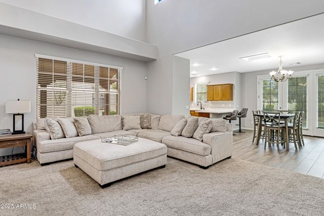 15366 W BLOOMFIELD Road, Surprise, AZ 85379