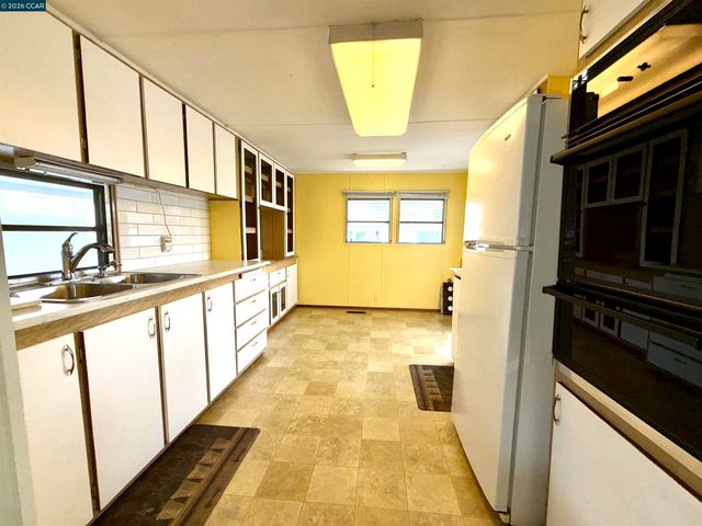 105 Eileen Ln., Concord, CA 94518