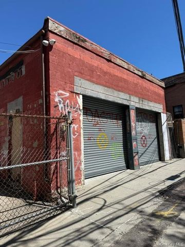42-27 Haight Street, Flushing, NY 11355