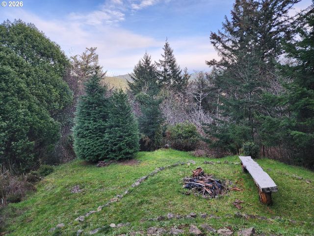 HENSLEY HILL Rd, Port Orford, OR 97465