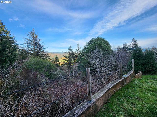 HENSLEY HILL Rd, Port Orford, OR 97465