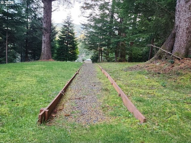 HENSLEY HILL Rd, Port Orford, OR 97465