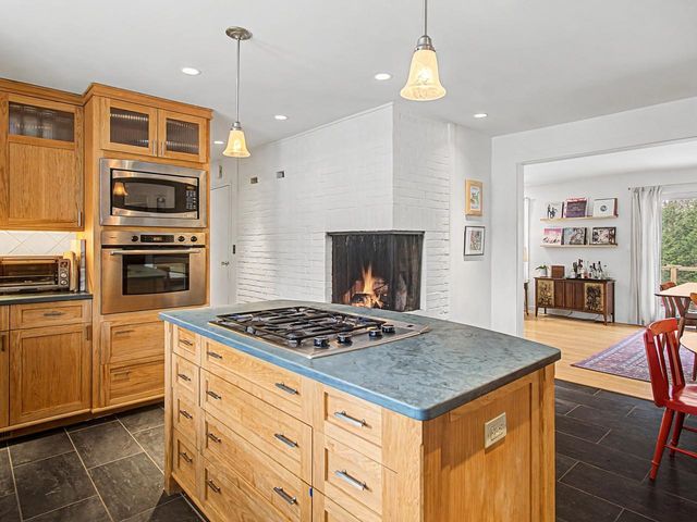 777 South Prospect Street, Burlington, VT 05401