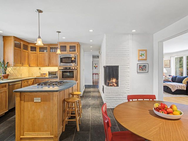 777 South Prospect Street, Burlington, VT 05401