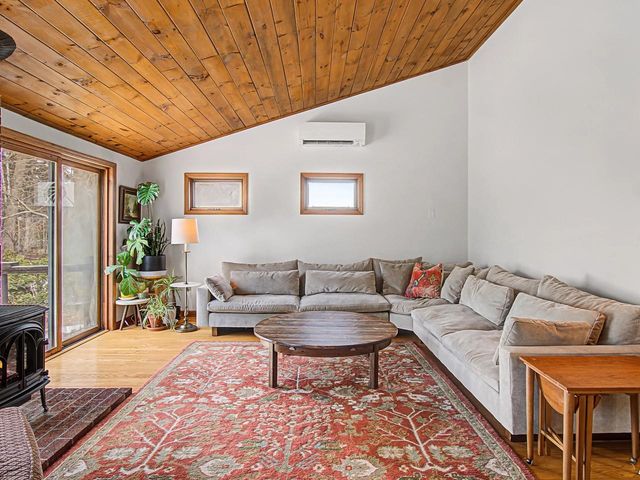 777 South Prospect Street, Burlington, VT 05401