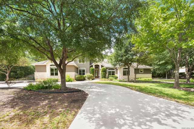 14740 Chinquapin, Helotes, TX 78023
