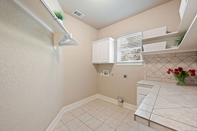 14740 Chinquapin, Helotes, TX 78023