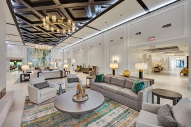 10767 Boca Woods Lane, Boca Raton, FL 33428