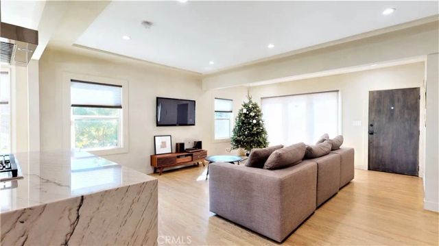 1225 Colorado, Los Angeles, CA 90041
