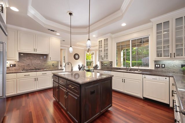 5804 Saint Francis Ct, Loomis, CA 95650