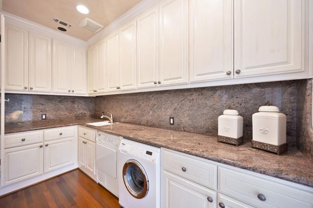 5804 Saint Francis Ct, Loomis, CA 95650