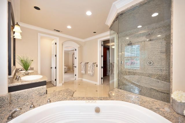 5804 Saint Francis Ct, Loomis, CA 95650