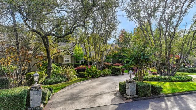 5804 Saint Francis Ct, Loomis, CA 95650