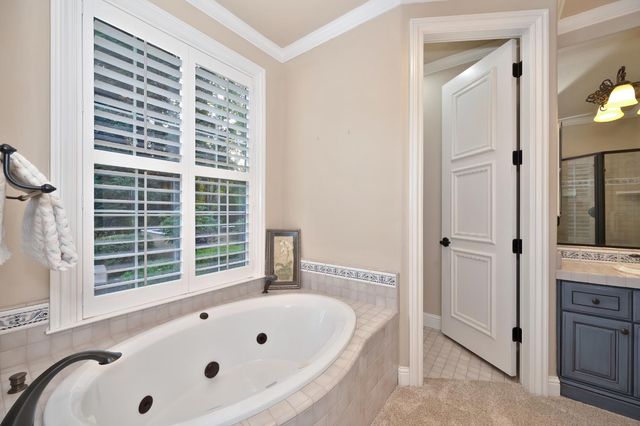 5804 Saint Francis Ct, Loomis, CA 95650