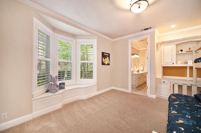 5804 Saint Francis Ct, Loomis, CA 95650