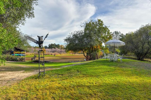 5804 Saint Francis Ct, Loomis, CA 95650