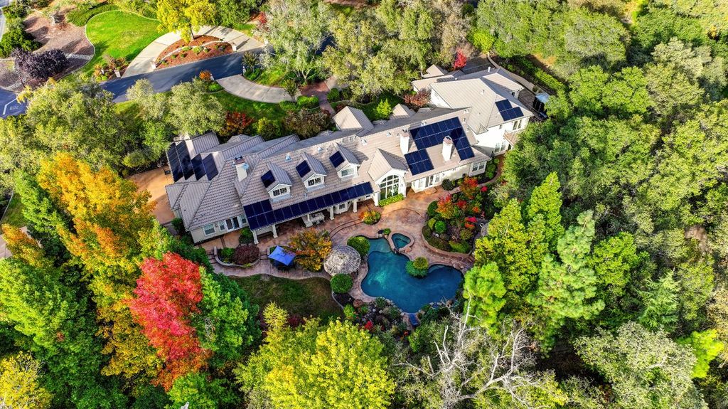 5804 Saint Francis Ct, Loomis, CA 95650