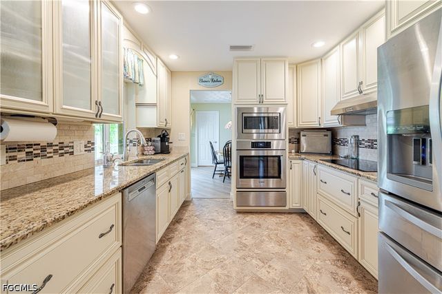 15840 Lake Candlewood DR, Fort Myers, FL 33908