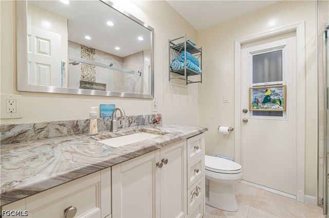 15840 Lake Candlewood DR, Fort Myers, FL 33908
