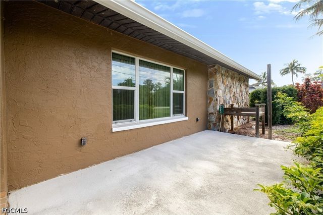 15840 Lake Candlewood DR, Fort Myers, FL 33908