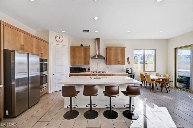 6205 Gambetta Street, Las Vegas, NV 89115