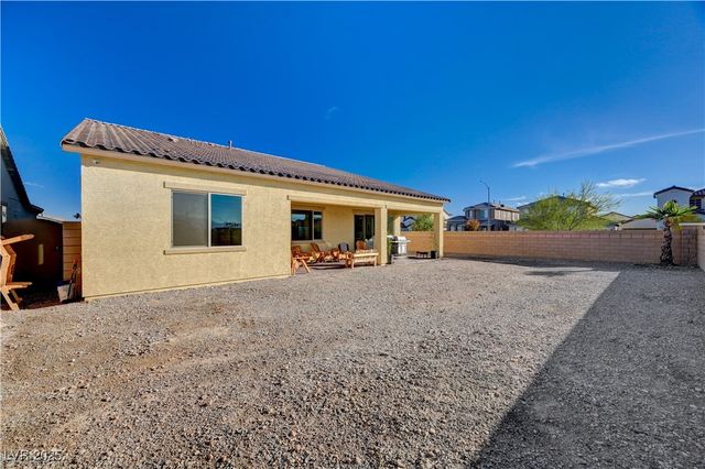 6205 Gambetta Street, Las Vegas, NV 89115