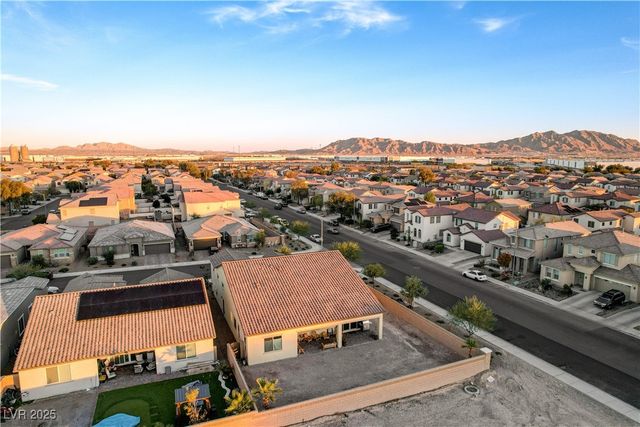 6205 Gambetta Street, Las Vegas, NV 89115