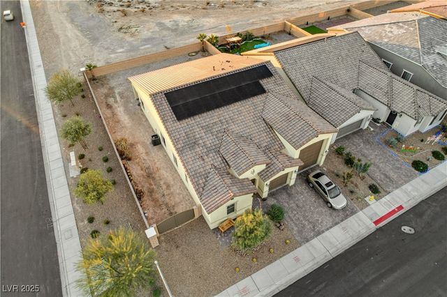 6205 Gambetta Street, Las Vegas, NV 89115