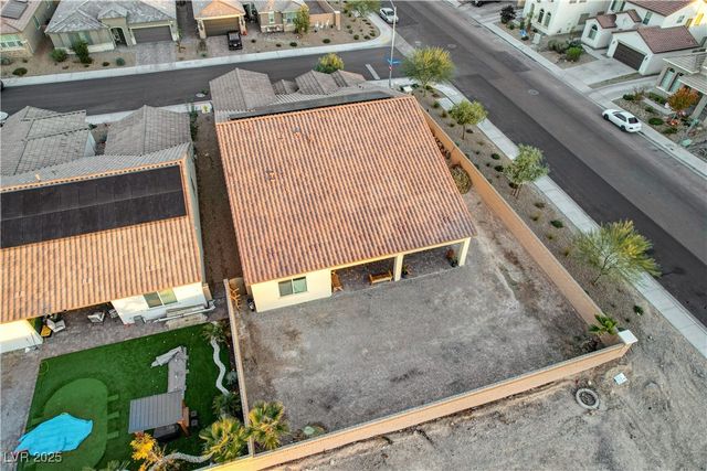 6205 Gambetta Street, Las Vegas, NV 89115