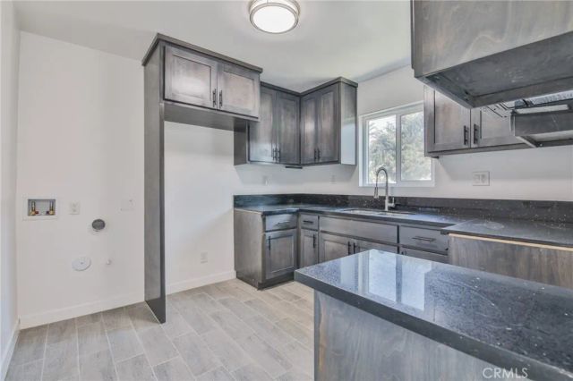 1831 W 152nd, Compton, CA 90220